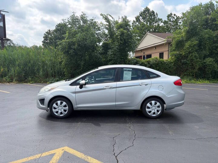 2013 Ford Fiesta SE - Photo 11