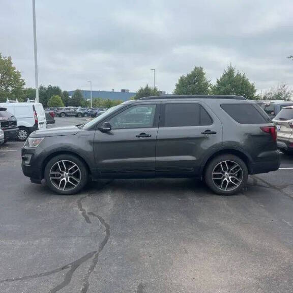 2016 Ford Explorer Sport