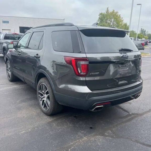 2016 Ford Explorer Sport