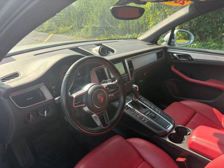 2016 Porsche Macan S