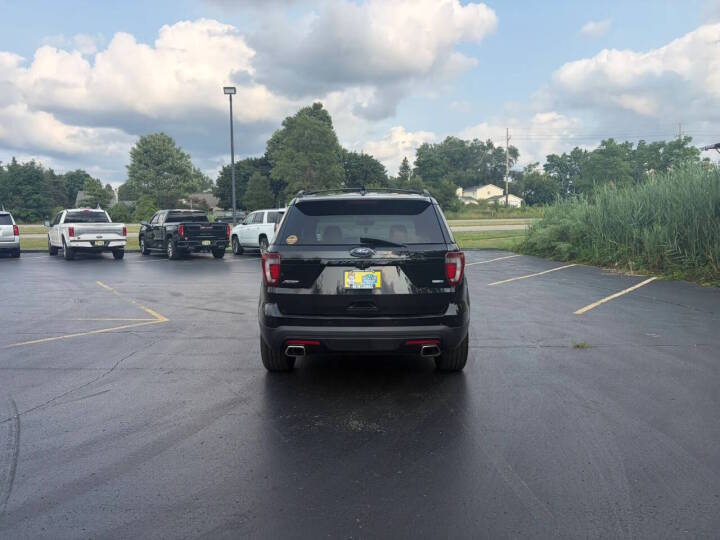 2017 Ford Explorer