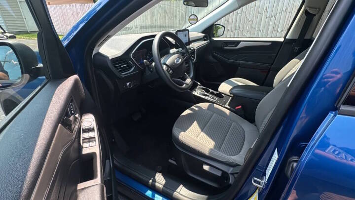 2022 Ford Escape