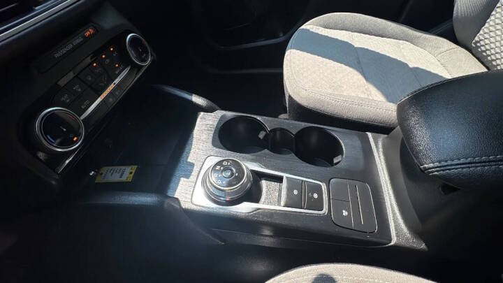 2022 Ford Escape
