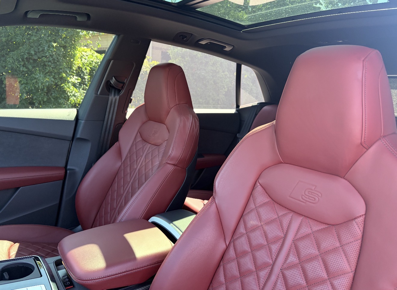 2024 Audi SQ8
