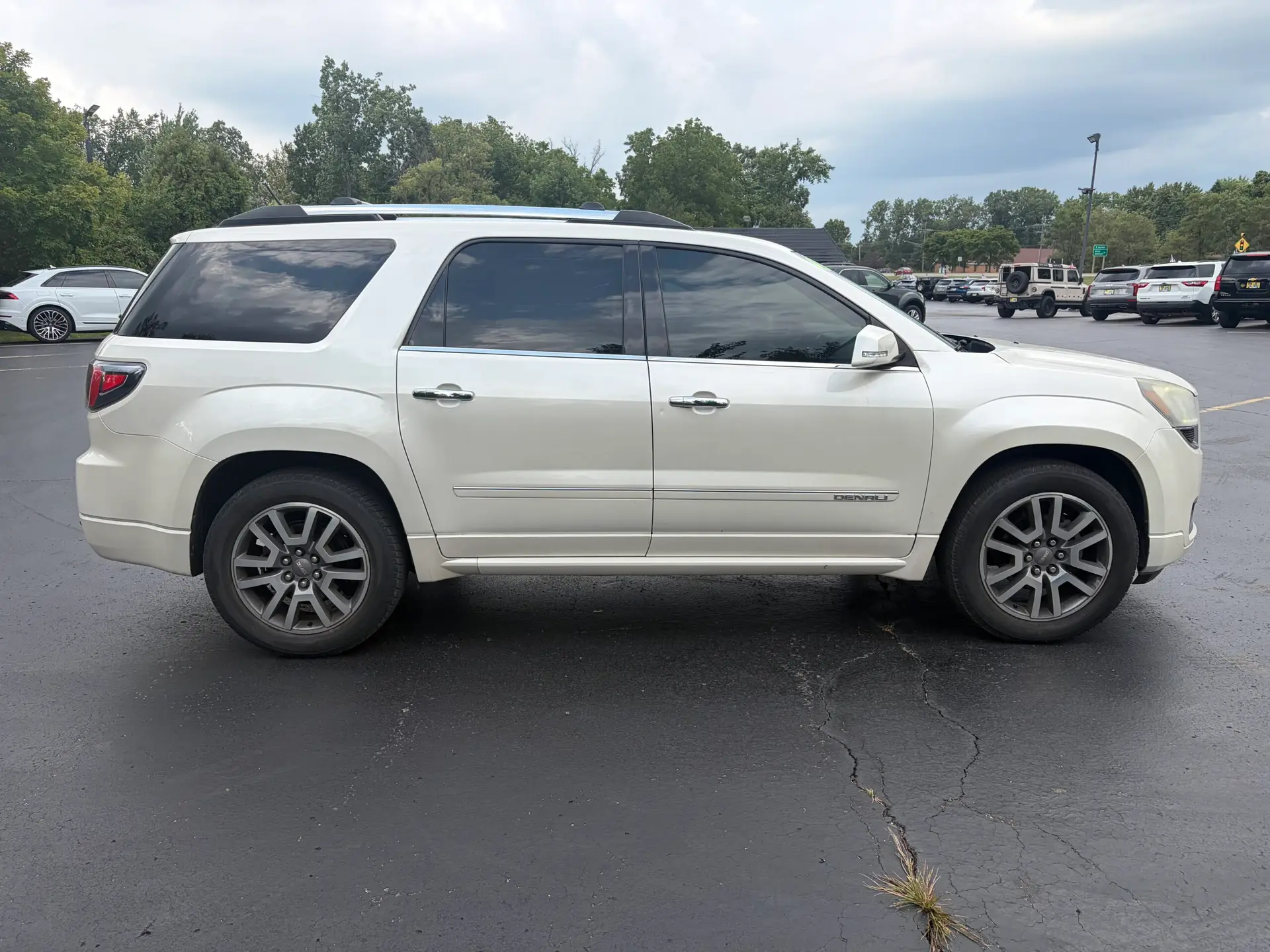 2014 GMC Acadia Denali