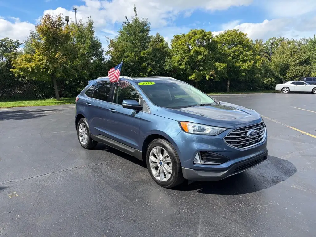 2019 Ford Edge Titanium
