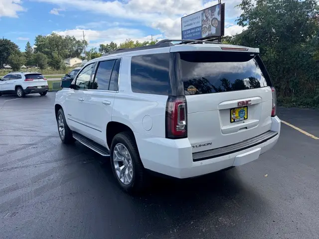 2017 GMC Yukon SLT