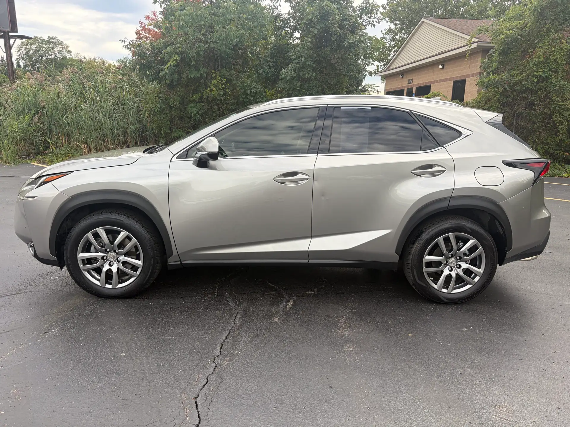 2015 Lexus NX 200t