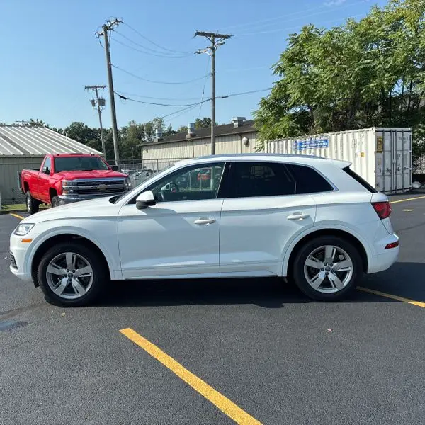 2018 Audi Q5 Premium Plus