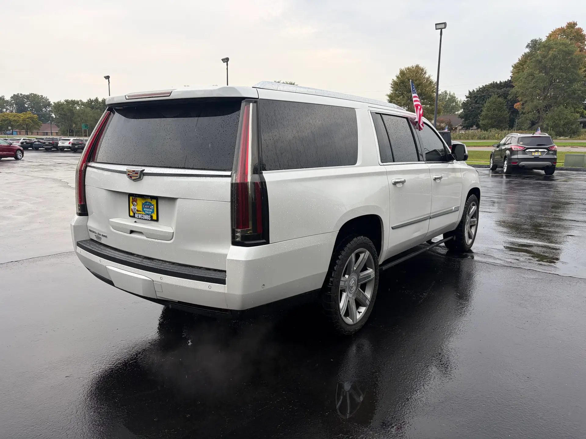2020 Cadillac Escalade ESV Premium
