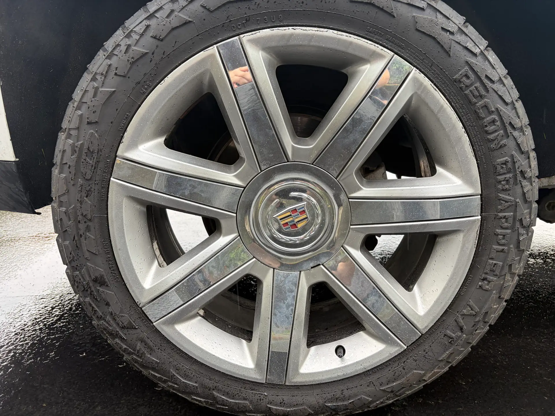2020 Cadillac Escalade ESV Premium