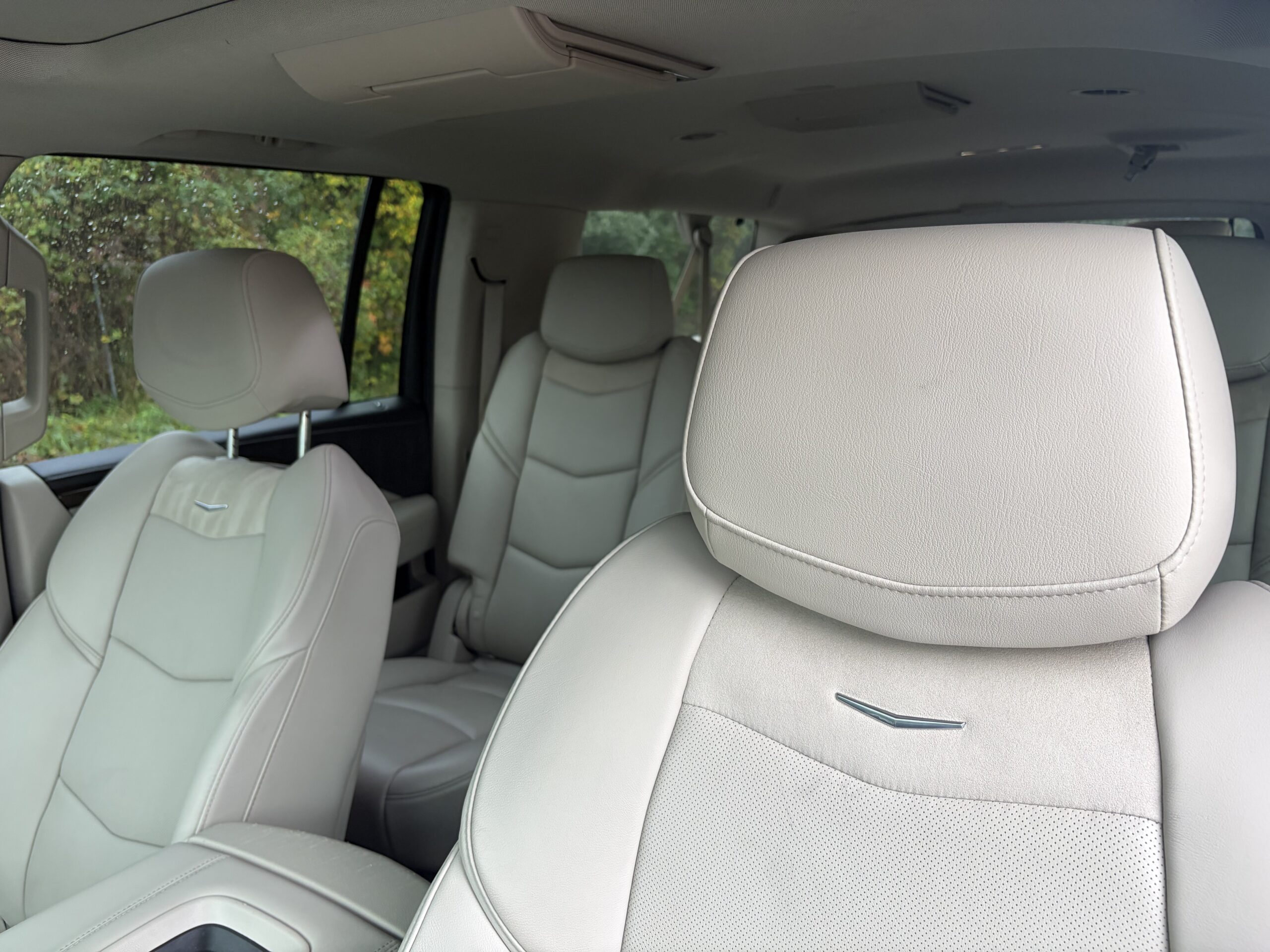 2020 Cadillac Escalade ESV Premium
