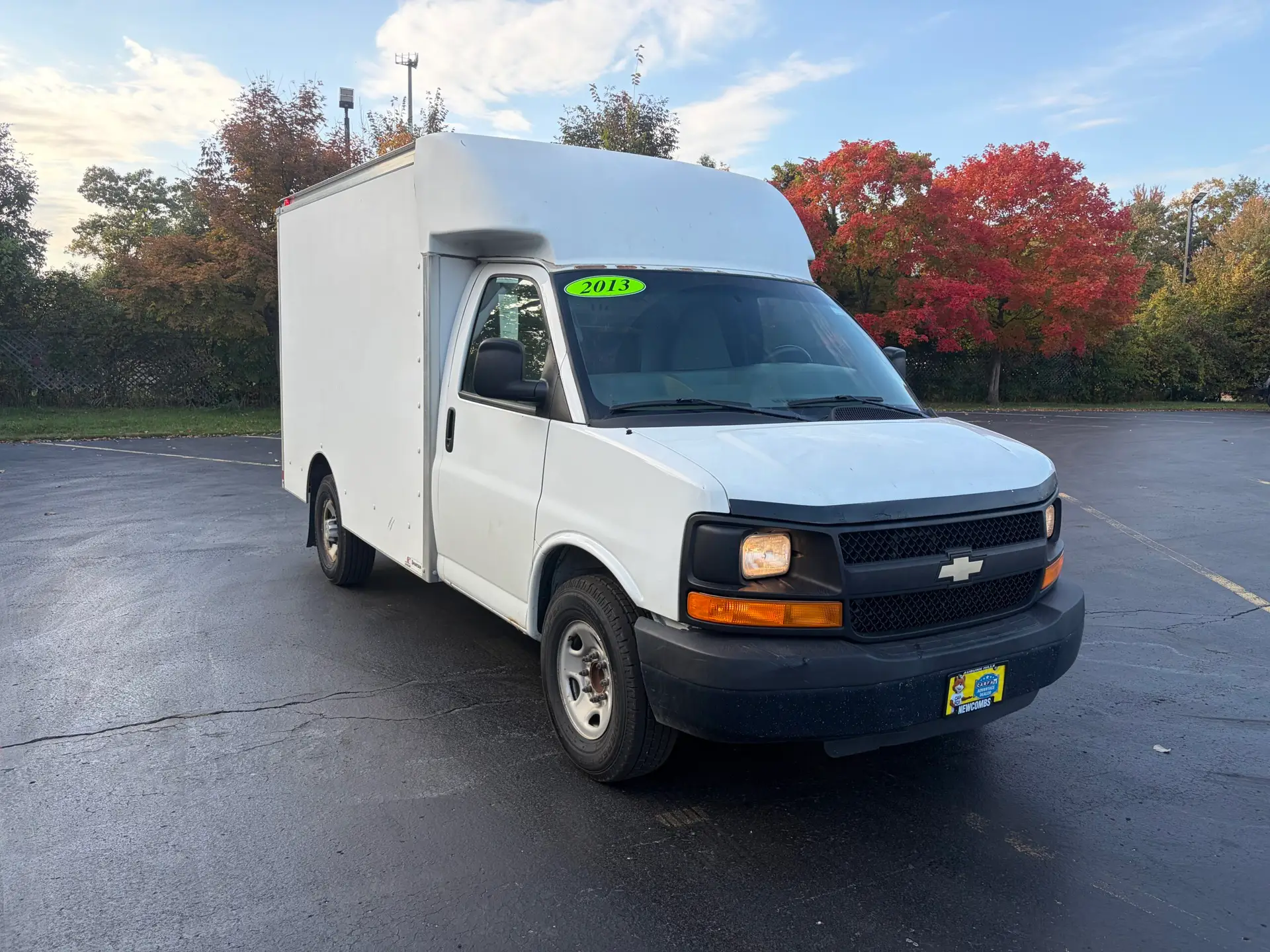 2013 Chevrolet Express Commercial Cutaway 3500 Van