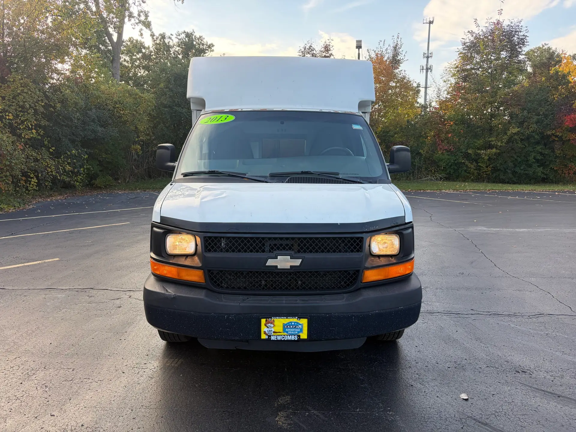 2013 Chevrolet Express Commercial Cutaway 3500 Van