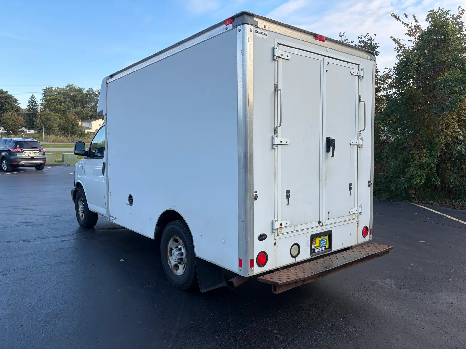 2013 Chevrolet Express Commercial Cutaway 3500 Van