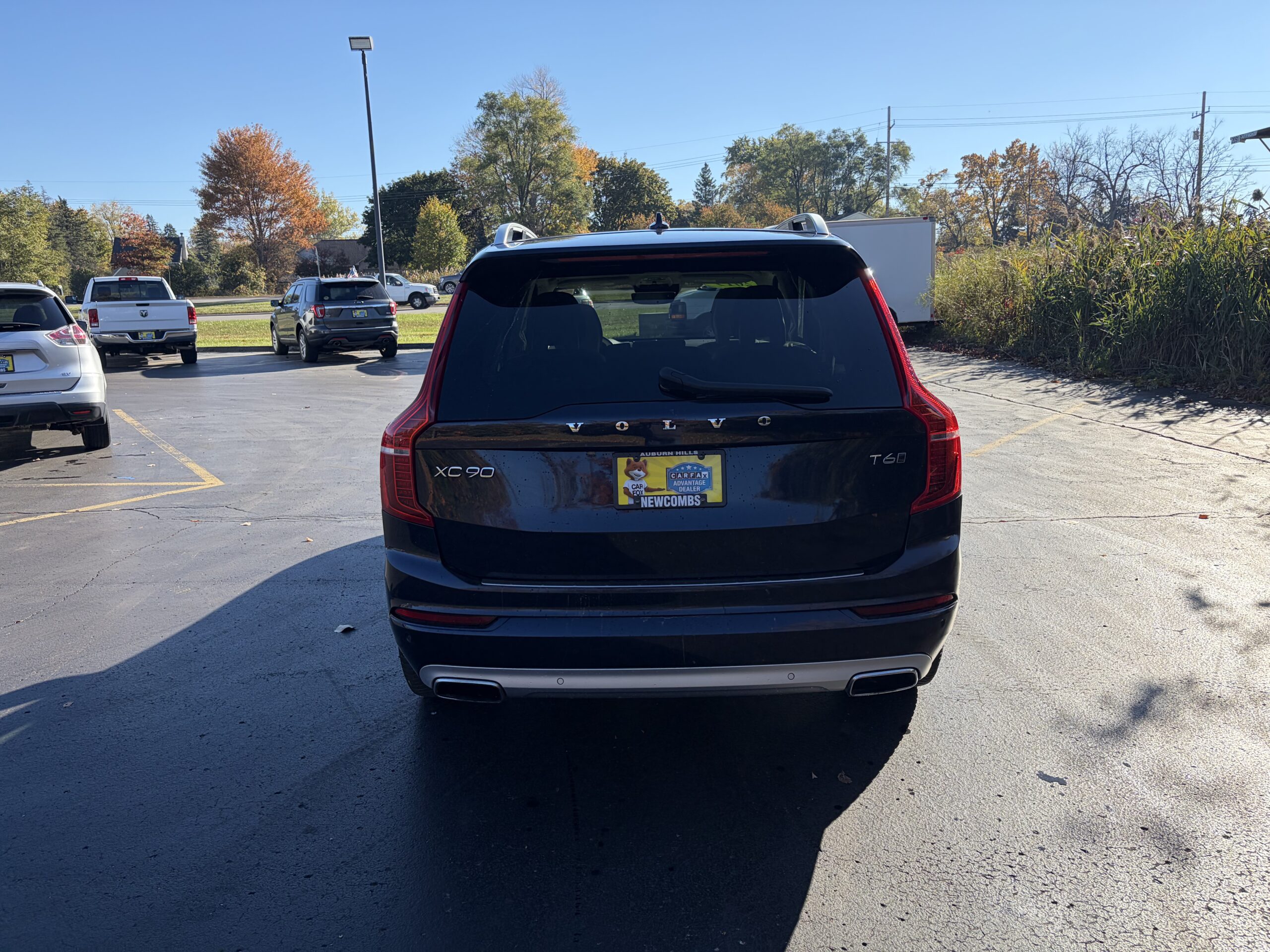 2019 Volvo XC90 T6 Momentum